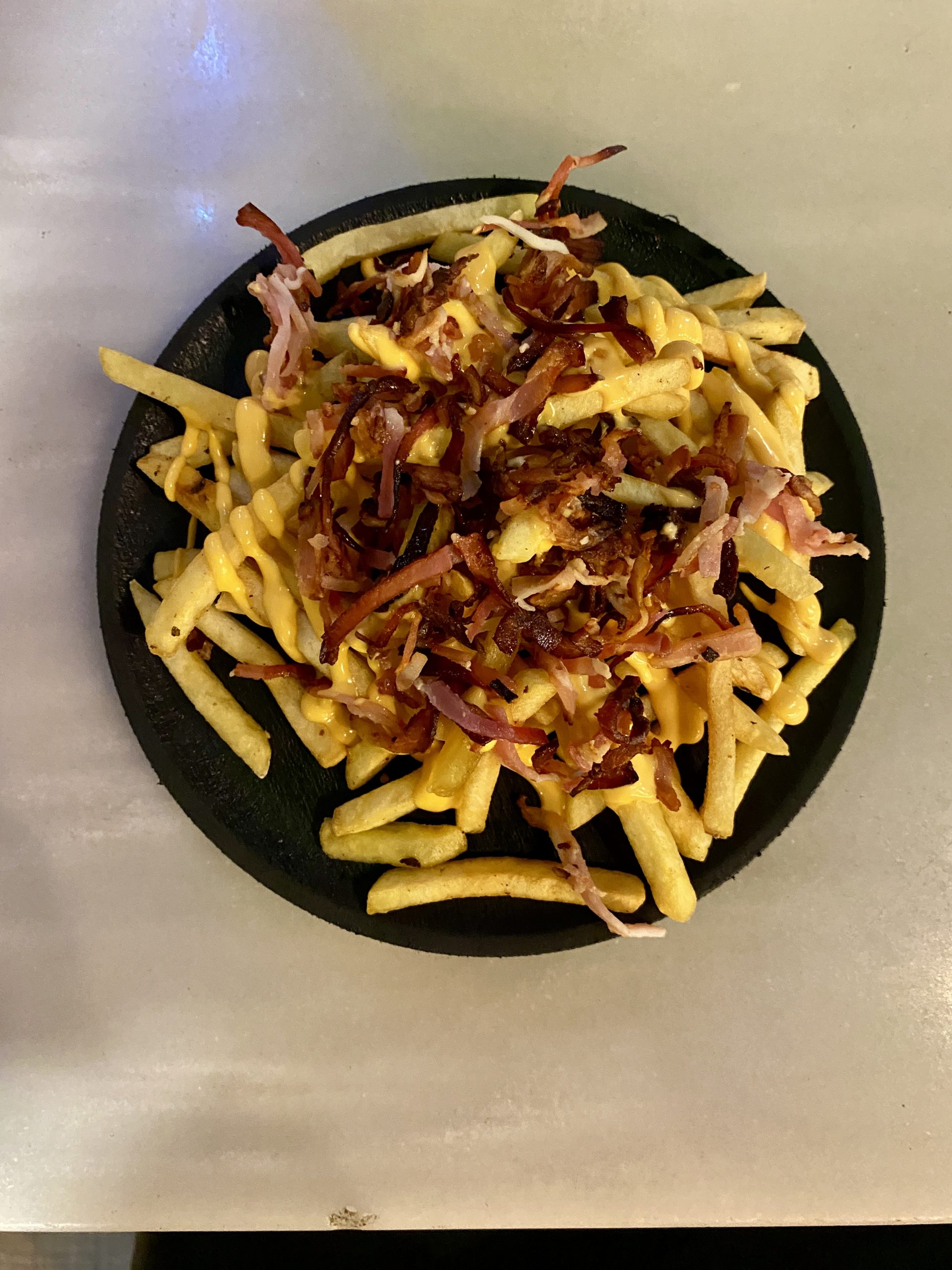 Batatas cheddar e bacon